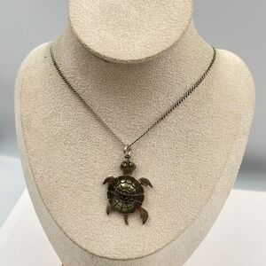 Vintage Articulated Sea Turtle Pendant Necklace Moving Legs Silver Tone Chain